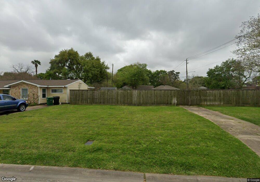 1747 Nina Lee Ln, Houston, TX 77018 - photo 1