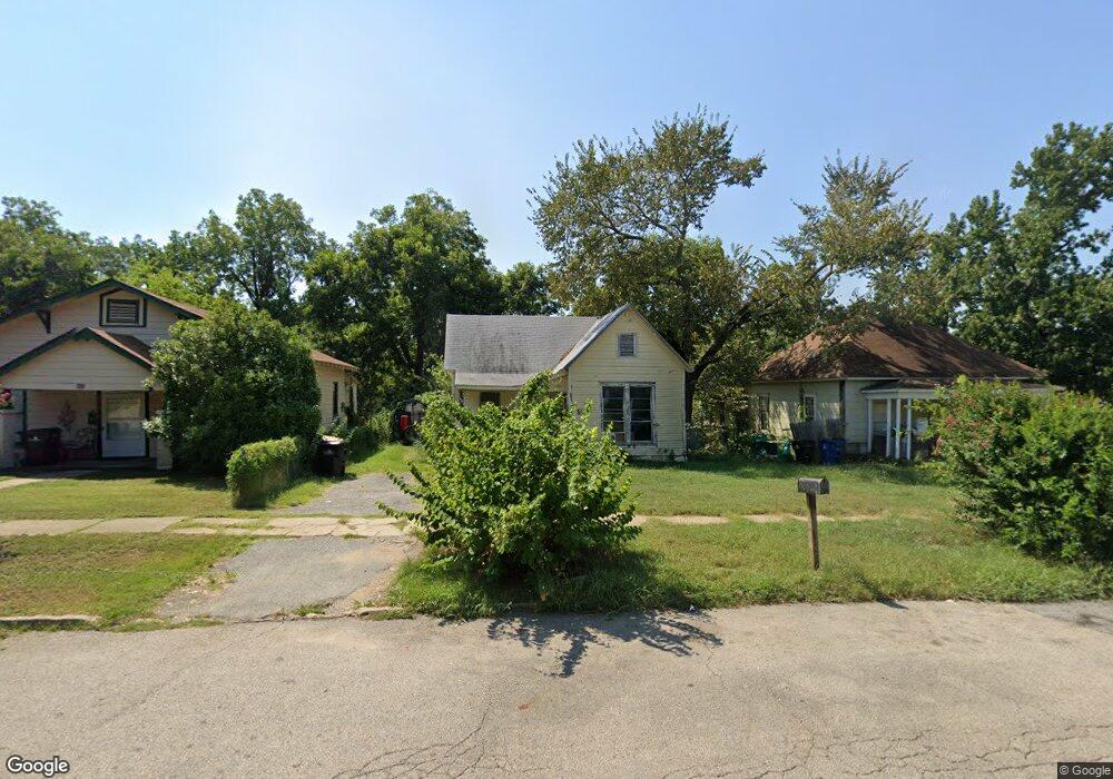 226 W Heron St, Denison, TX 75020 - photo 1