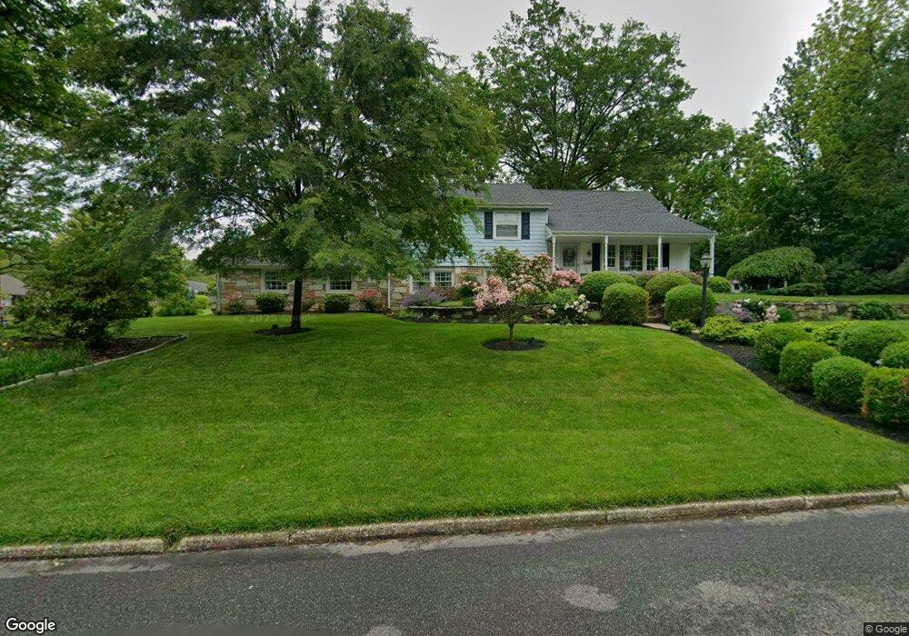 4052 Westaway Dr, Lafayette Hill, PA 19444 - photo 1