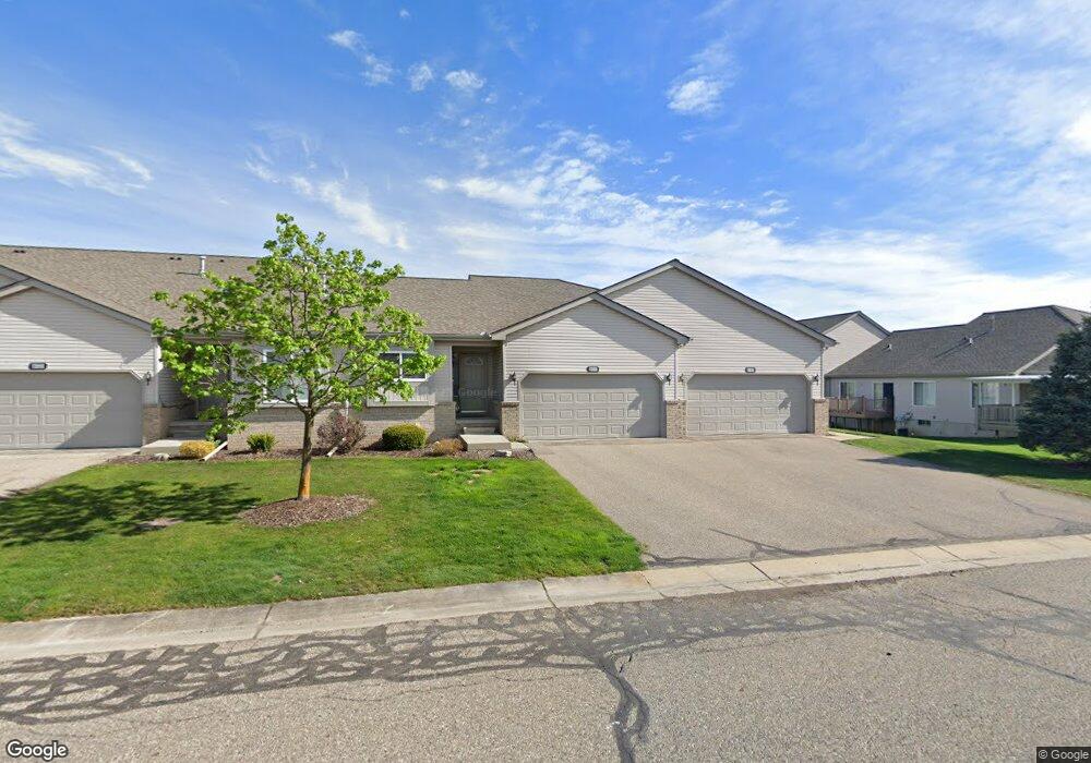 11008 Hayes St unit 65, Grand Blanc, MI 48439 - photo 1