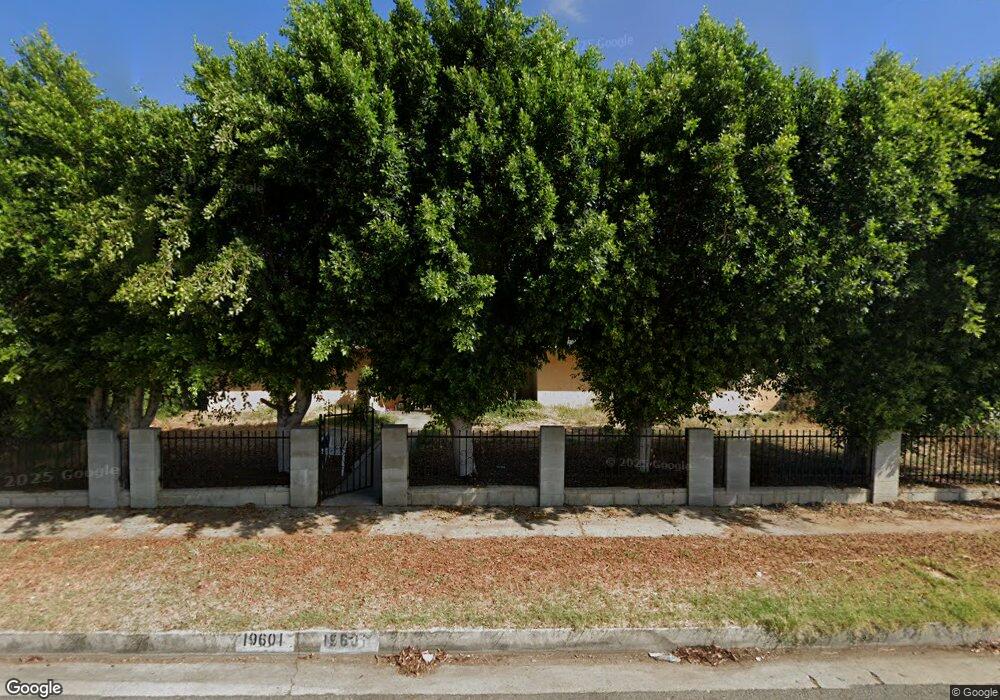 19601 Saticoy St, Reseda, CA 91335 - photo 1