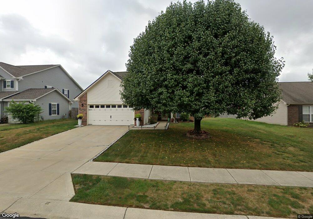 2543 Foxtail Dr, Plainfield, IN 46168 - photo 1