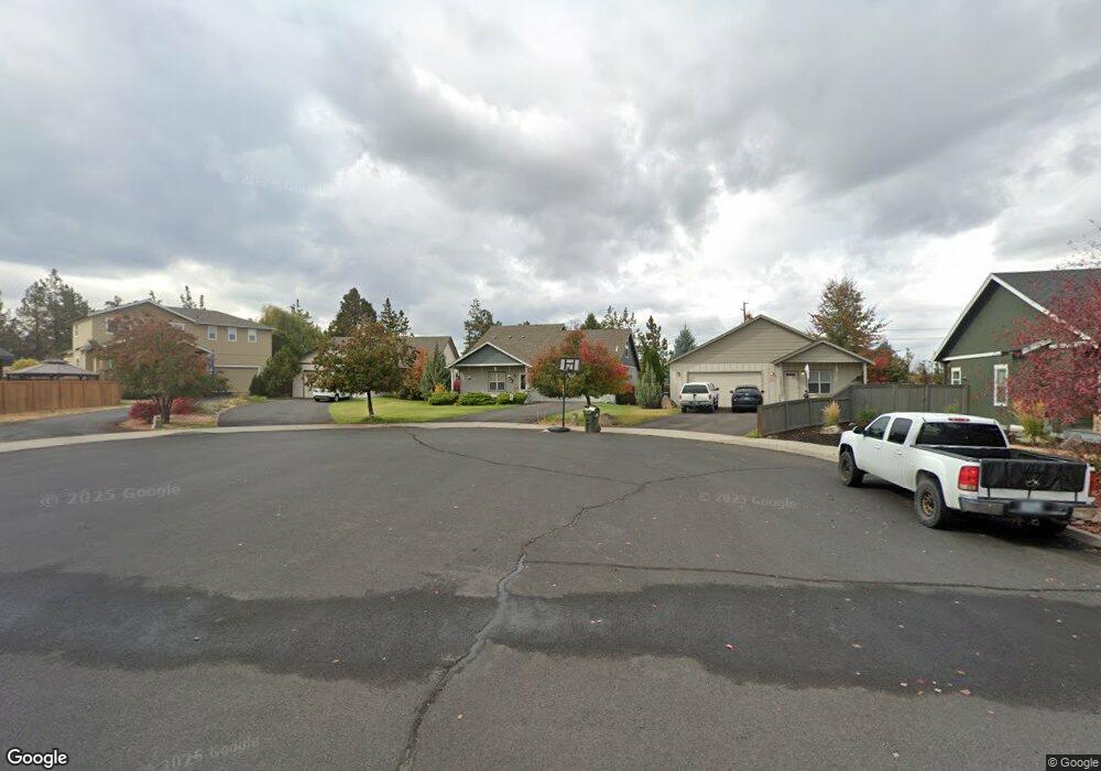 63729 Hunters Cir, Bend, OR 97701 - photo 1