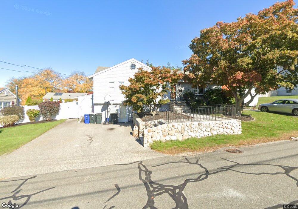 9 Waterhouse Rd, Stoneham, MA 02180 - photo 1