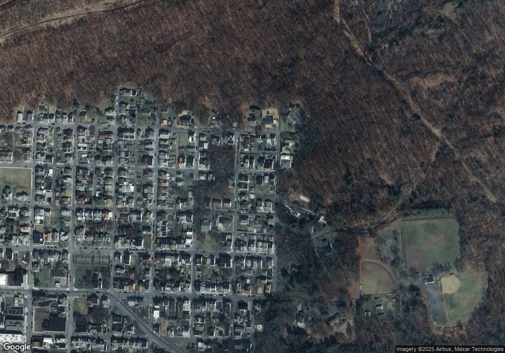 1016 E Packer St, Shamokin, PA 17872 - photo 1