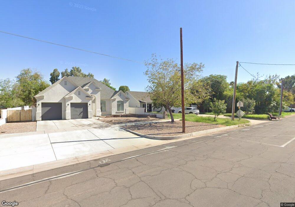 131 S Sirrine, Mesa, AZ 85210 - photo 1