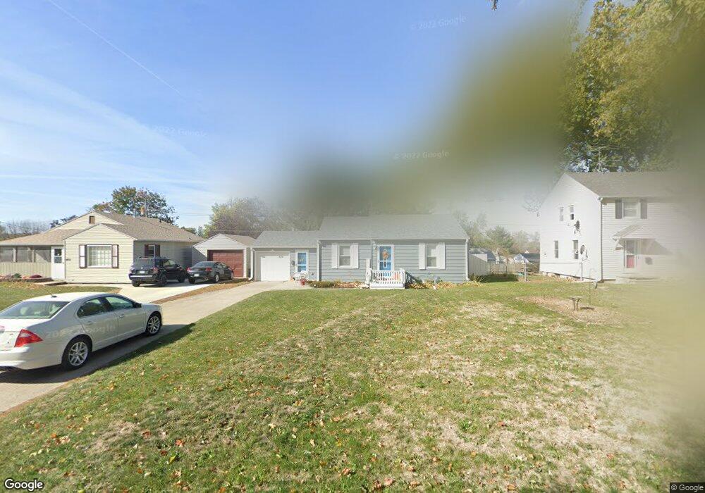 401 E 20th St S, Newton, IA 50208 - photo 1