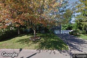 21 Ridge Rd, Harrington Park, NJ 07640