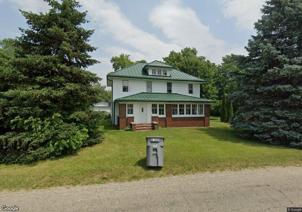 3948 E Defreese Rd, Syracuse, IN 46567 - photo 1