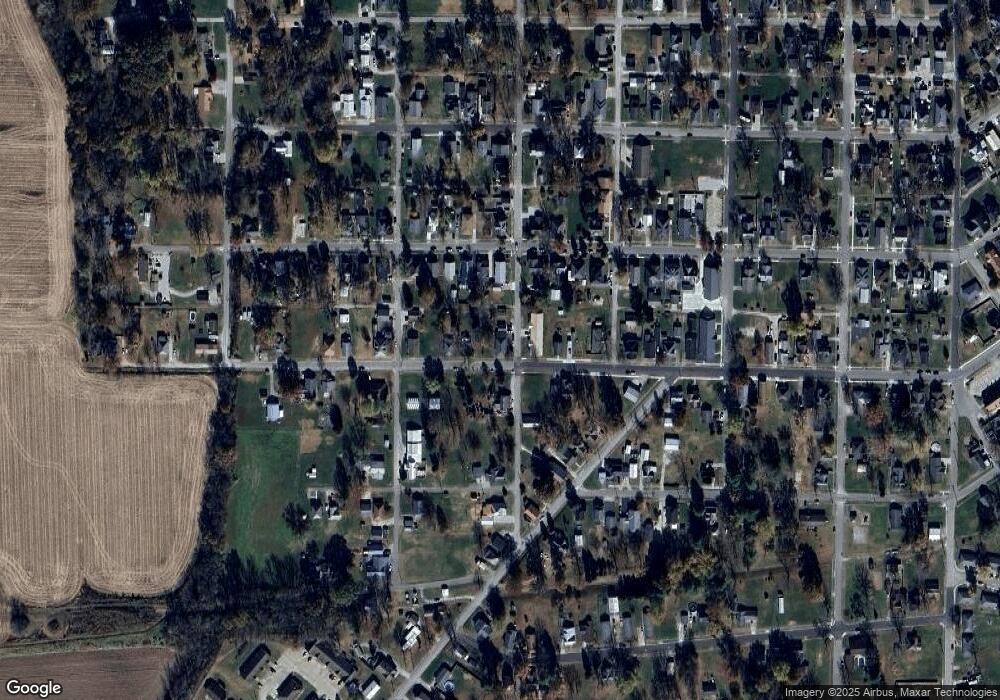 804 W 3rd St, Bicknell, IN 47512 - photo 1