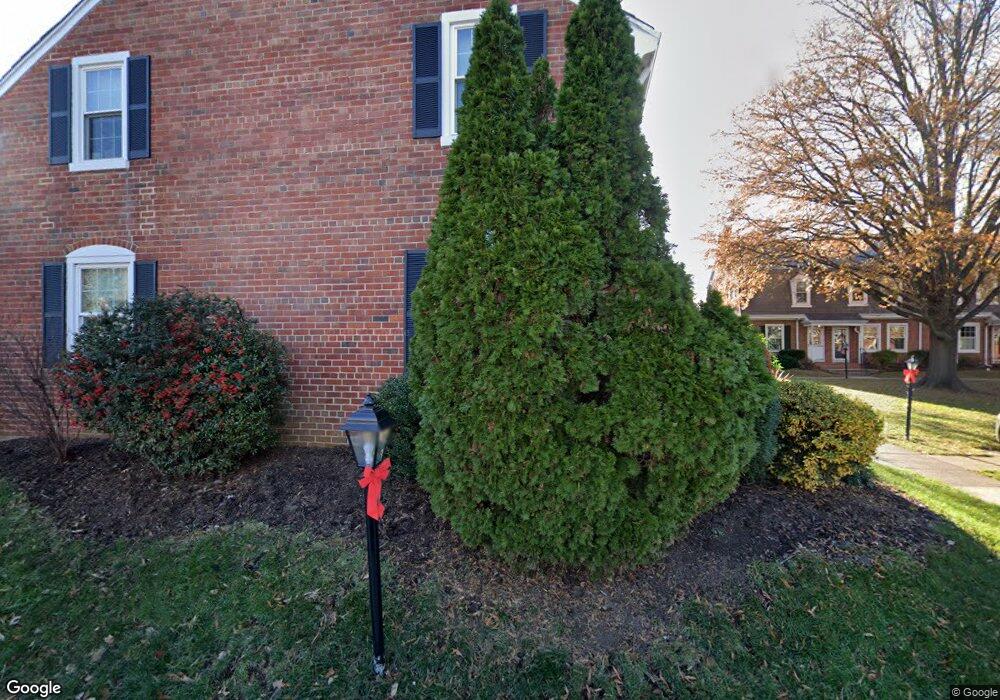 4642 36th St S unit B, Arlington, VA 22206 - photo 1