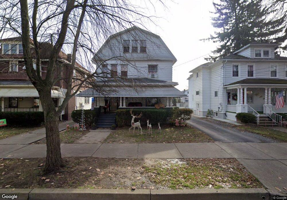 401 Chestnut Ave, Kingston, PA 18704 - photo 1