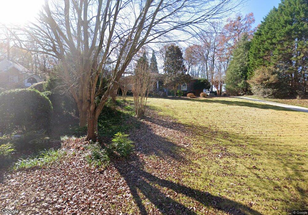 2822 Bridgeview Dr, Gainesville, GA 30507 - photo 1