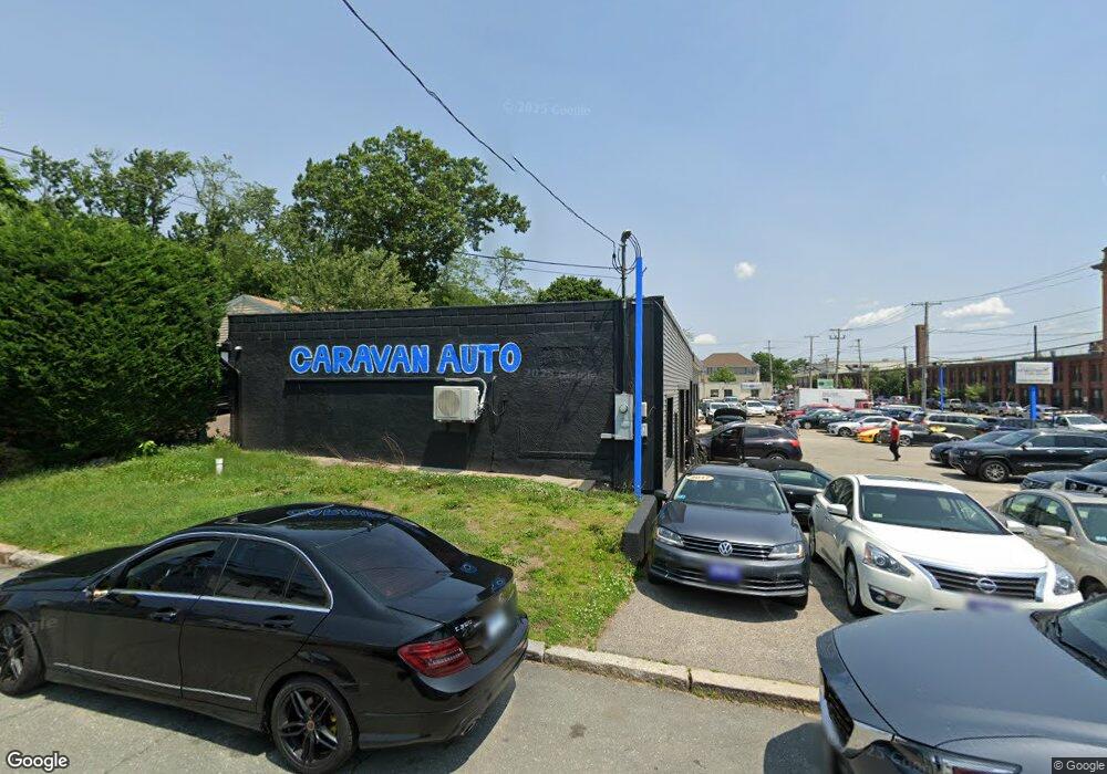 1185 Cranston St, Cranston, RI 02920 - photo 1