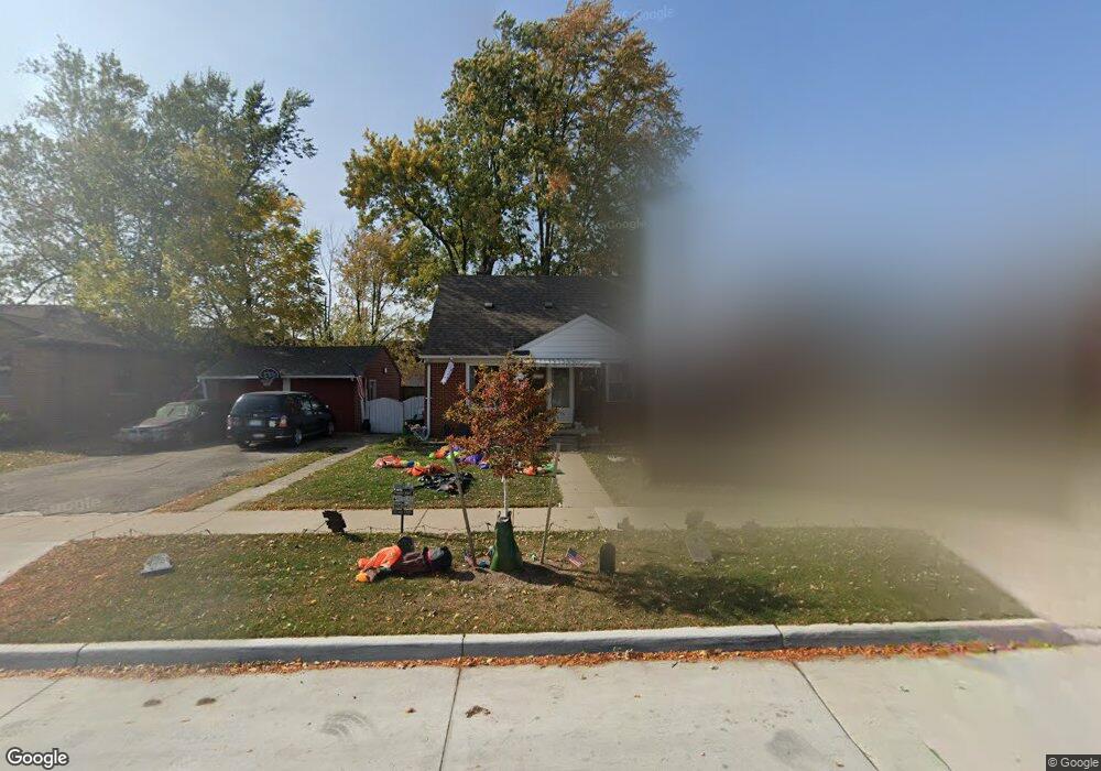 27247 Leroy St, Roseville, MI 48066 - photo 1