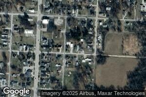 122 E Pine St, Sumner, IL 62466