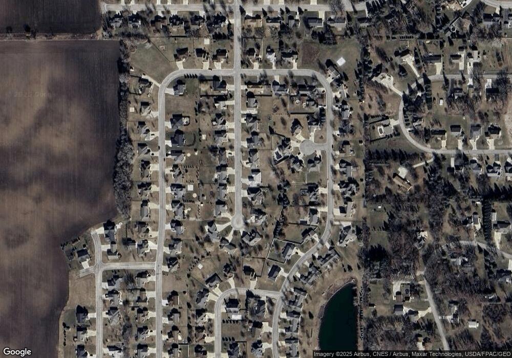 1103 27th St SW, Austin, MN 55912 - photo 1