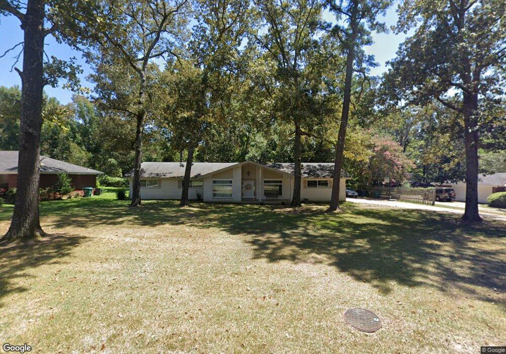 2020 Saturn Dr, Bastrop, LA 71220 - photo 1