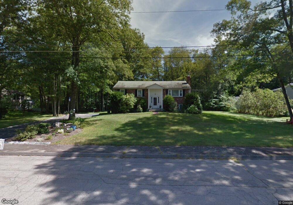 409 Coronation Dr, Franklin, MA 02038 - photo 1