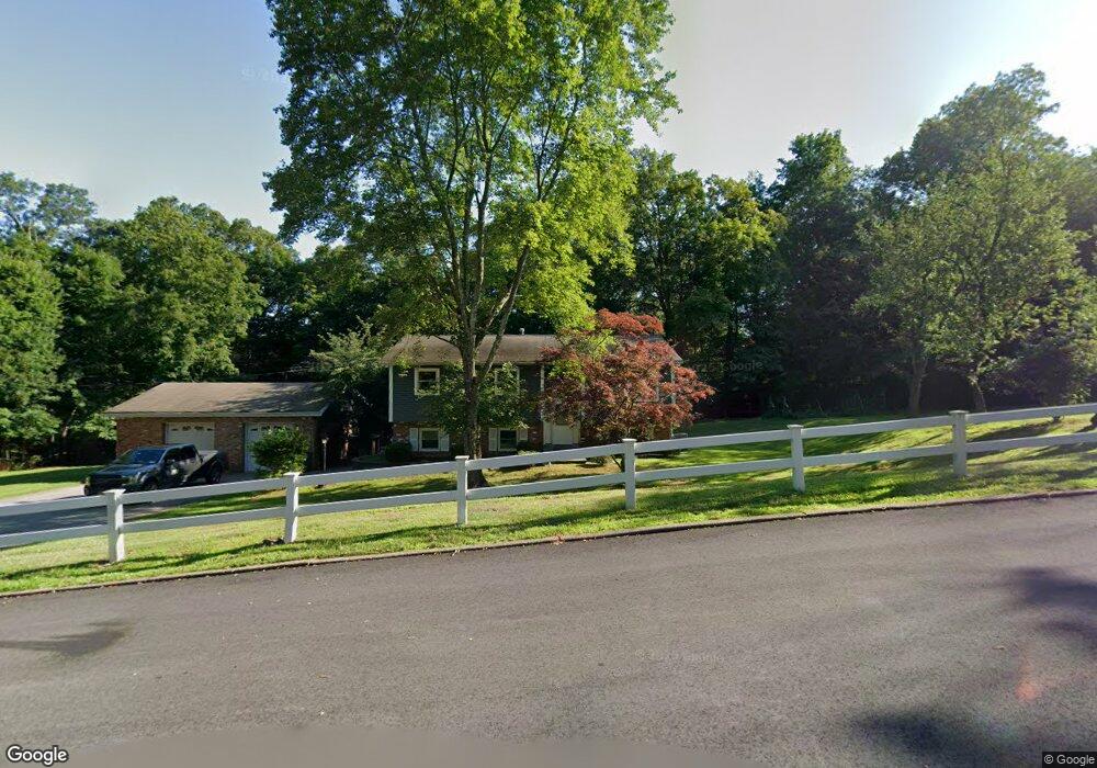 6 Quincy Ct, Airmont, NY 10901 - photo 1