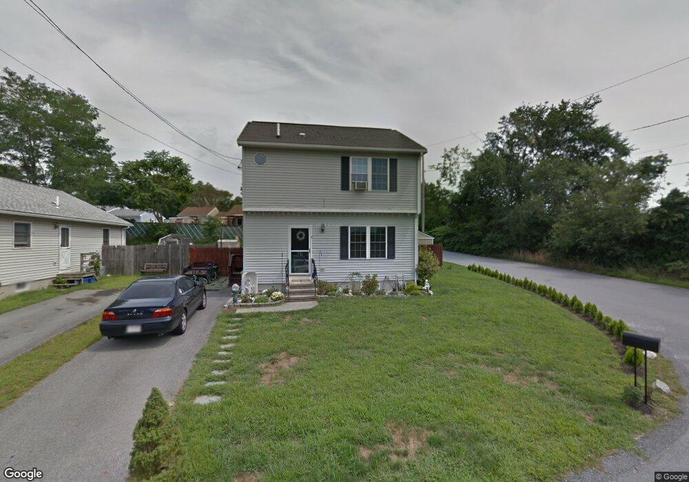 2 Buttonwood Ln, Acushnet, MA 02743 - photo 1