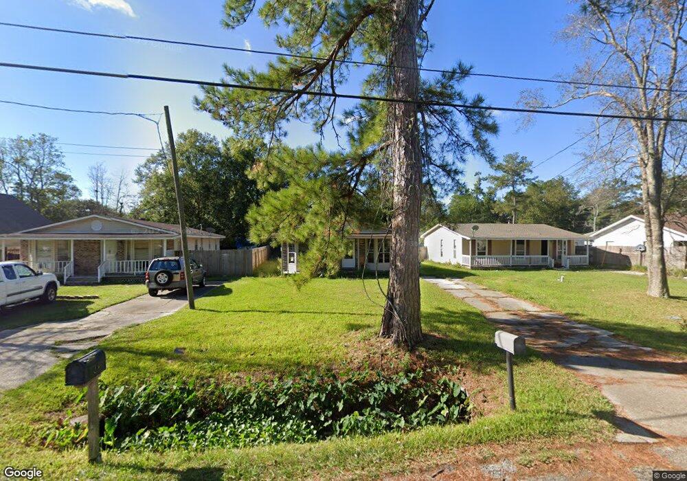 2417 Robin St, Slidell, LA 70460 - photo 1