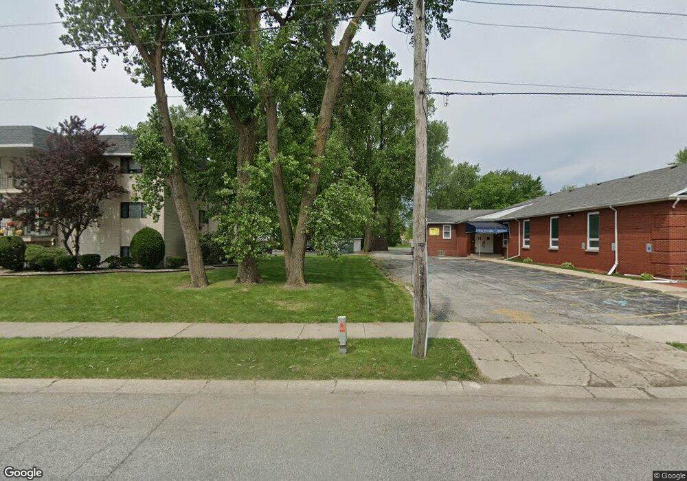 2920 E 97th Place, Highland, IN 46322 - photo 1