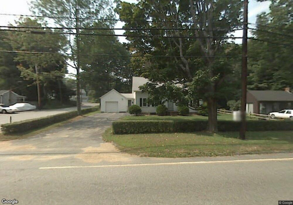 482 Pleasant St, Leicester, MA 01524 - photo 1