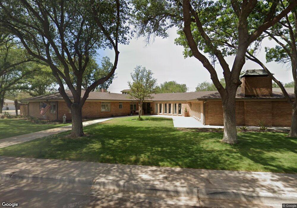 1214 Country Club Dr, Midland, TX 79701 - photo 1