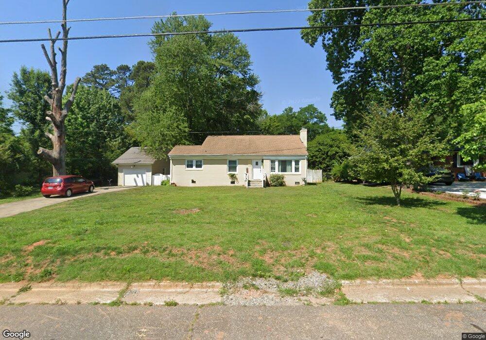 320 E End Ave, Statesville, NC 28677 - photo 1