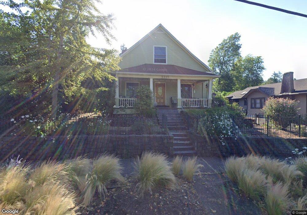 2227 Agate St, Eugene, OR 97403 - photo 1