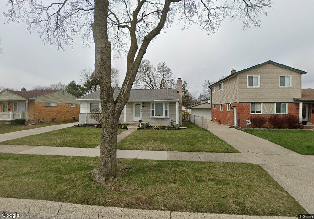 1239 Wright Dr, Clawson, MI 48017 - photo 1