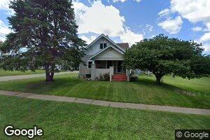 206 S Franklin St, Le Grand, IA 50142
