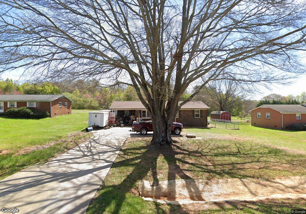 506 Christopher Rd, Shelby, NC 28152 - photo 1