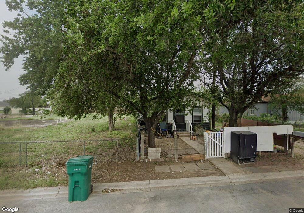 702 W Bell Ave, Pharr, TX 78577 - photo 1