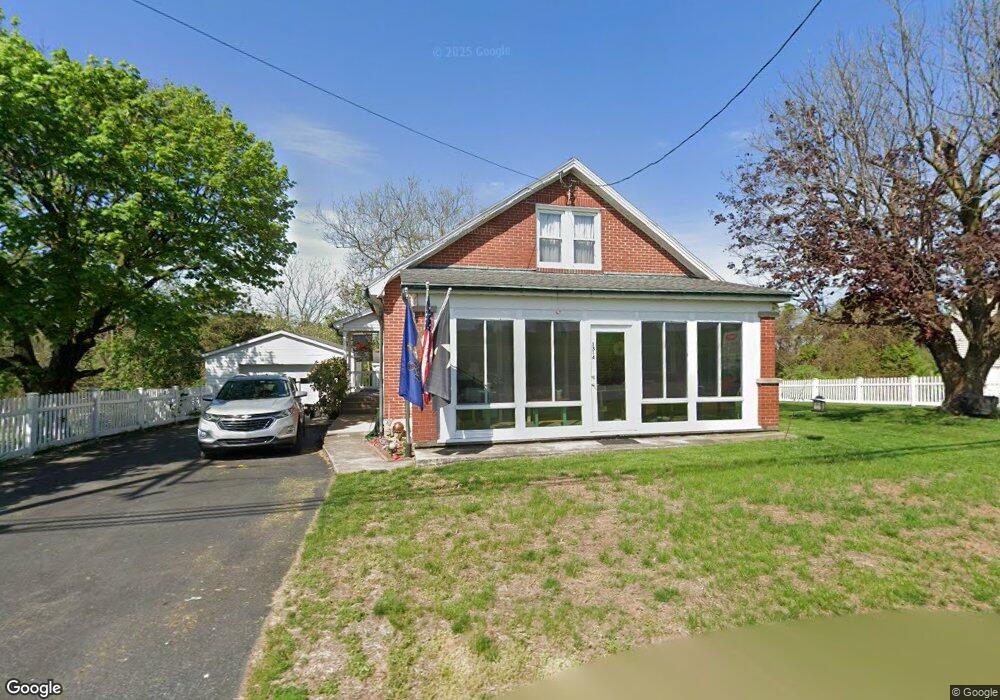 1314 Windsor Castle Rd, Hamburg, PA 19526 - photo 1