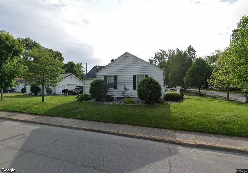 402 Broad Ave, Nappanee, IN 46550 - photo 1