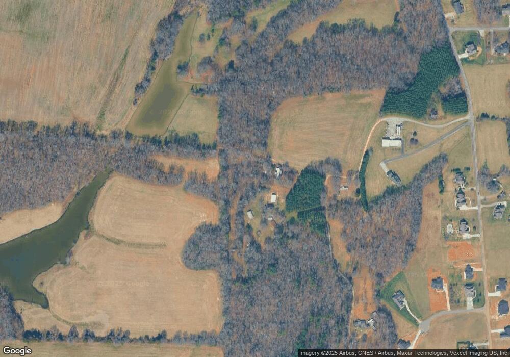 171 Jj Ln, Statesville, NC 28625 - photo 1