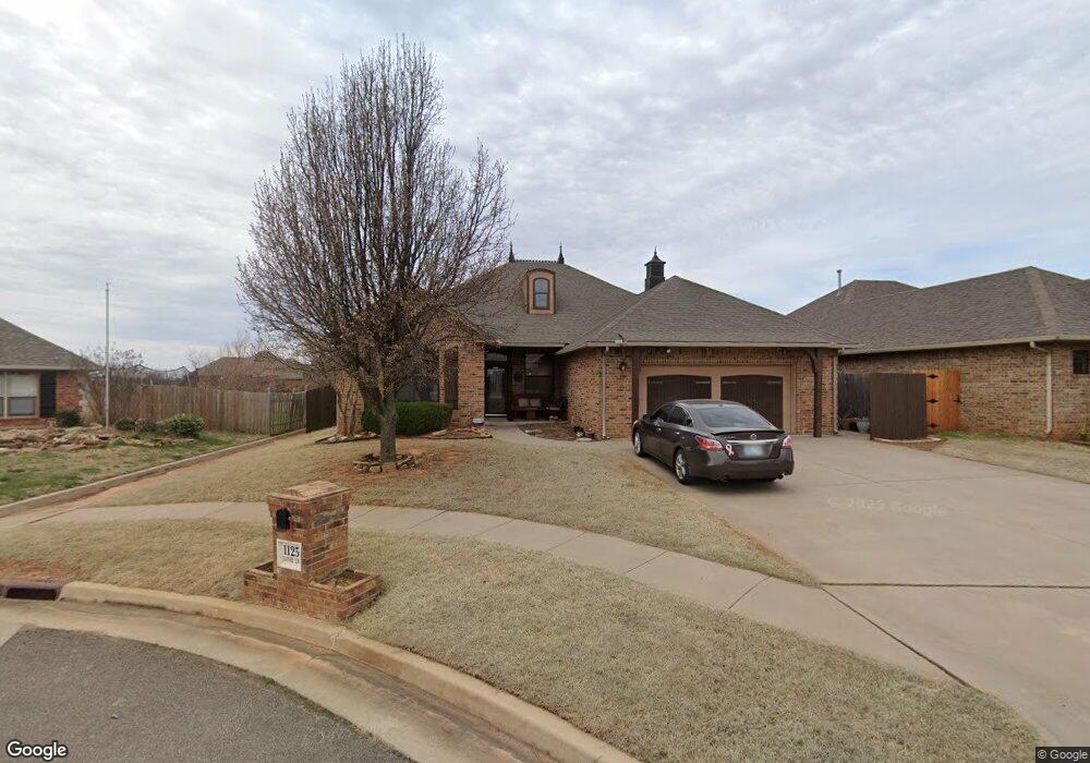 1125 Lanie Ln, Moore, OK 73160 - photo 1