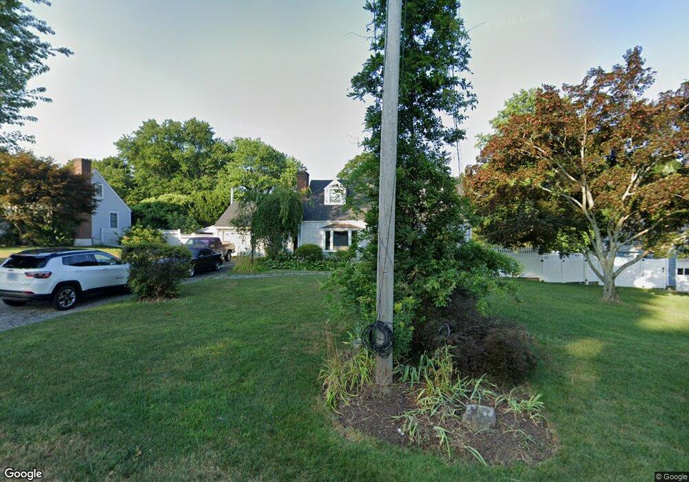 97 Tuller Rd, Fairfield, CT 06825 - photo 1