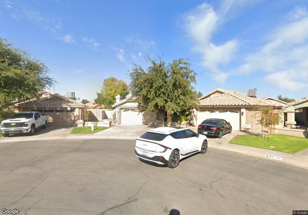 55 S Cypress Ct, Chandler, AZ 85226 - photo 1