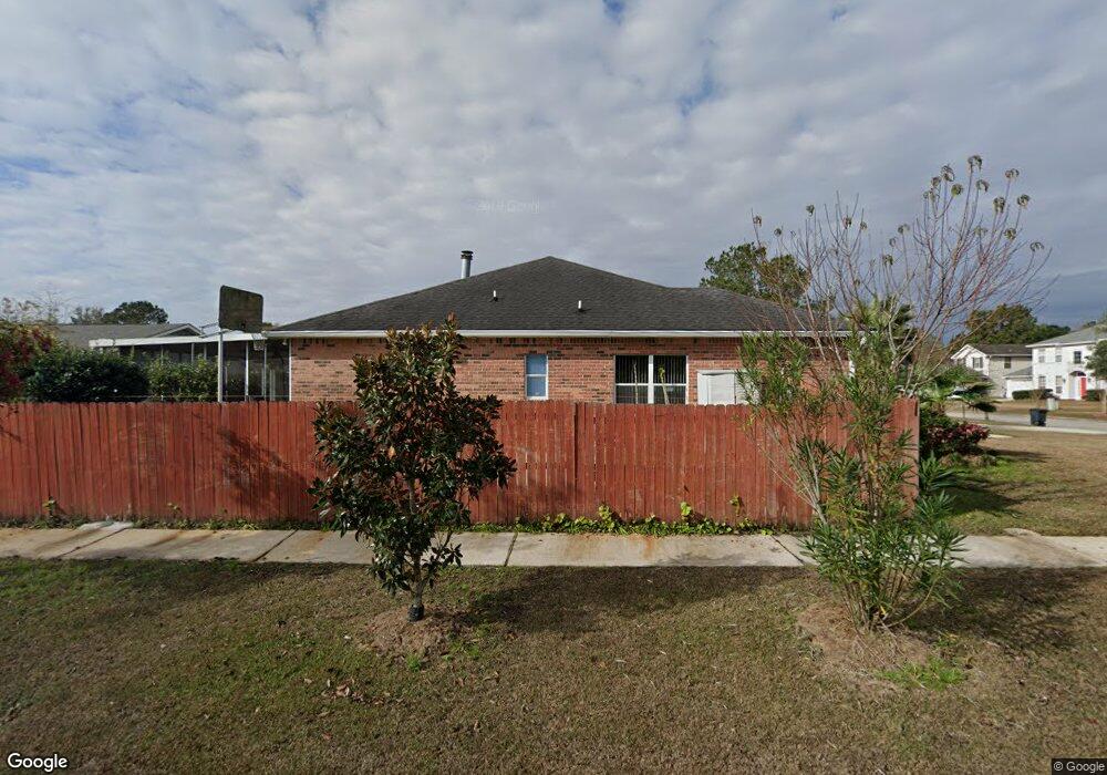 1119 Charlie Dr, Slidell, LA 70461 - photo 1