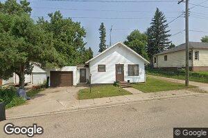 316 Cedar St W, Gackle, ND 58442