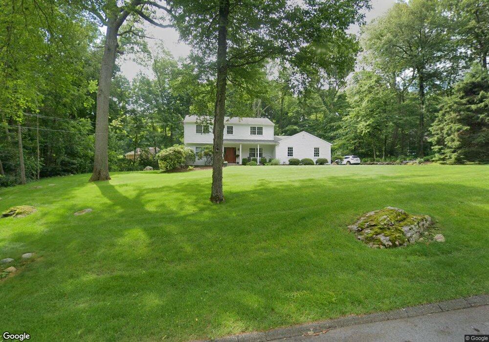 102 Washington Post Dr, Wilton, CT 06897 - photo 1