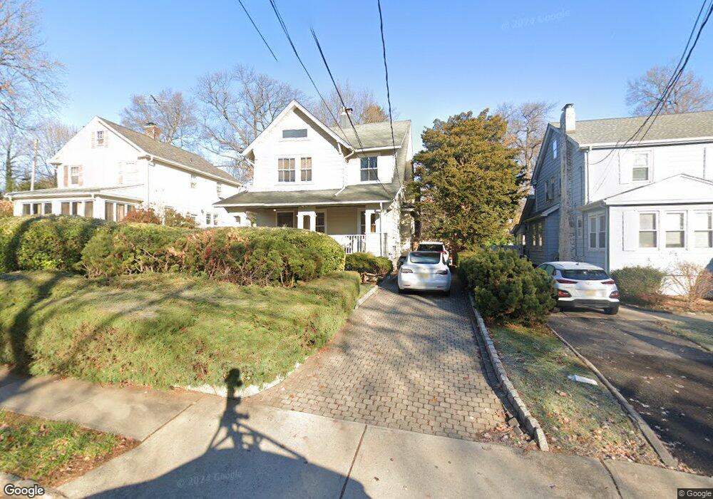 125 Columbus Dr, Tenafly, NJ 07670 - photo 1