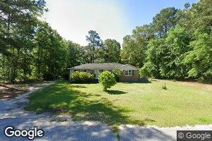 302 Spring St E, Bethune, SC 29009
