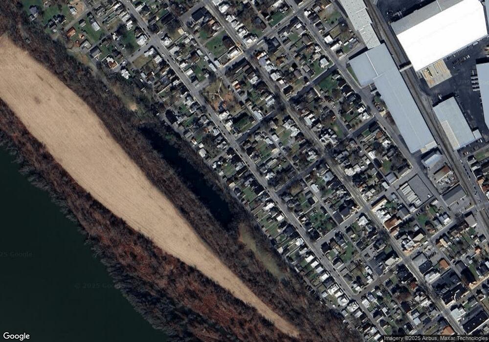 611 Elm St, Watsontown, PA 17777 - photo 1