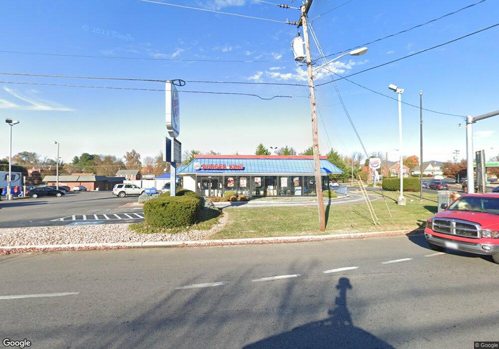 1535 W Broad St, Waynesboro, VA 22980 - photo 1