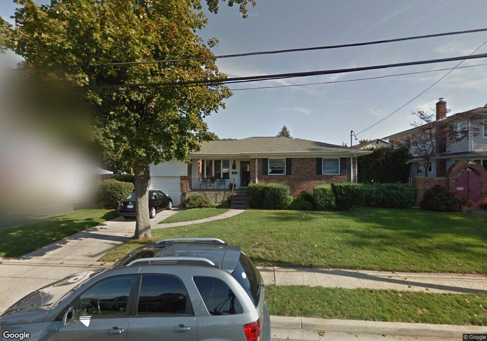 8 Floral Ave, Bethpage, NY 11714 - photo 1