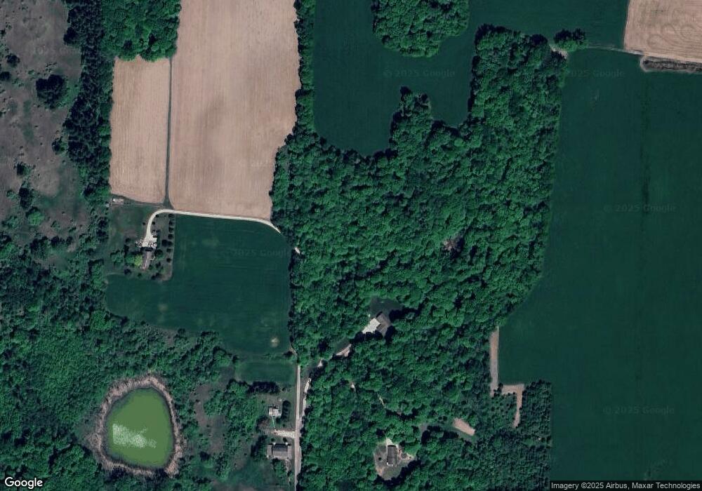 8160 N Salisbury Rd, Kewaskum, WI 53040 - photo 1